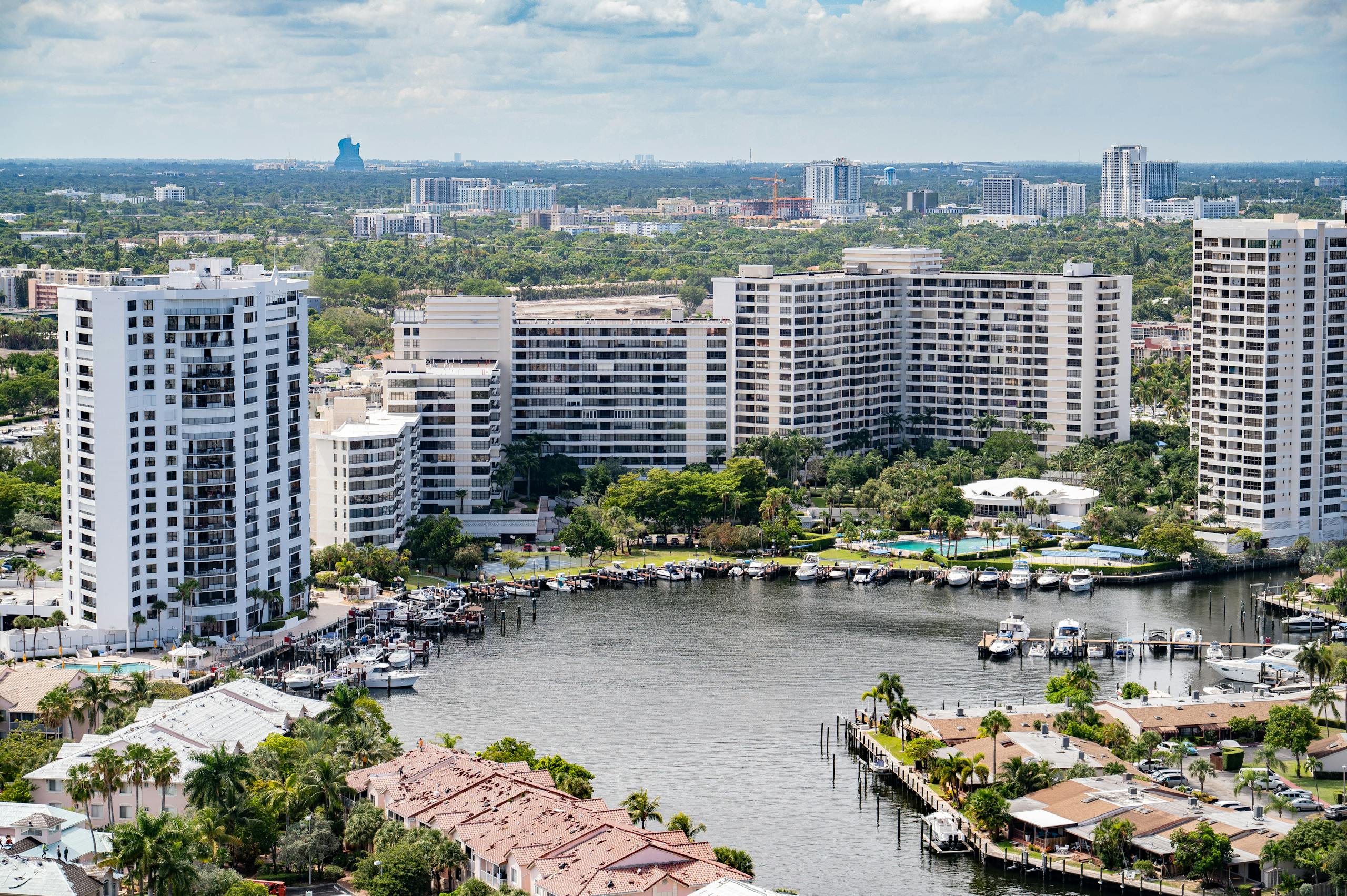 How to Get an Investment Property in Florida in 2025: A Complete Guide